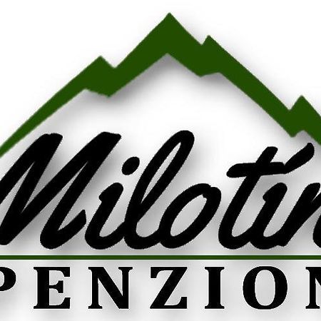 Milotin Hotel Зуберец Екстериор снимка